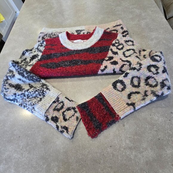 TNGT Women's Multi-Designs/Colors Long Sleeves Sweater - Size S/P - Picture 10 of 13